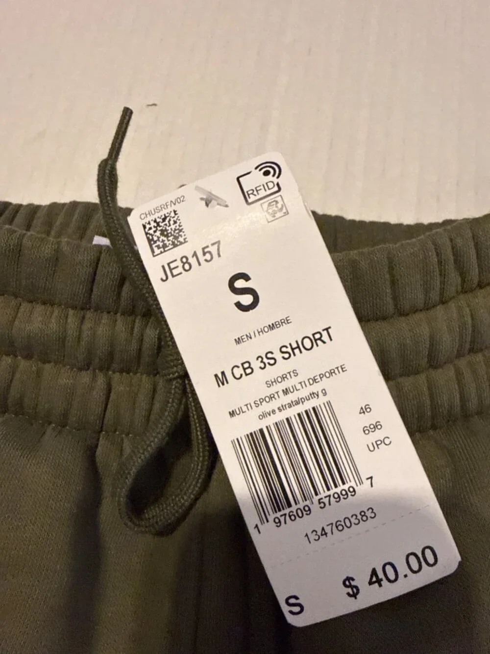 Green Adidas Essential Fleece Three Stripes Shorts w/ Drawstring Size Small NEW